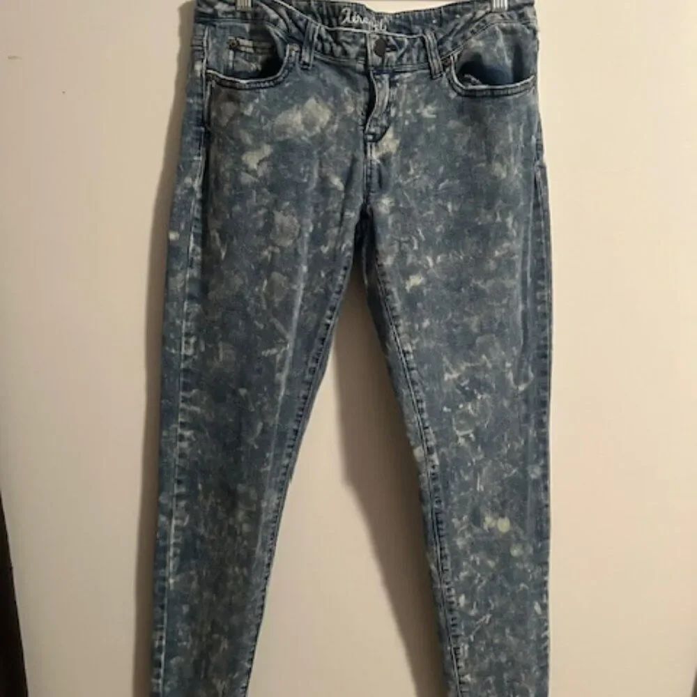 Aeropostale Stone wash Lola 5 pocket denim distressed jeggings, size 12